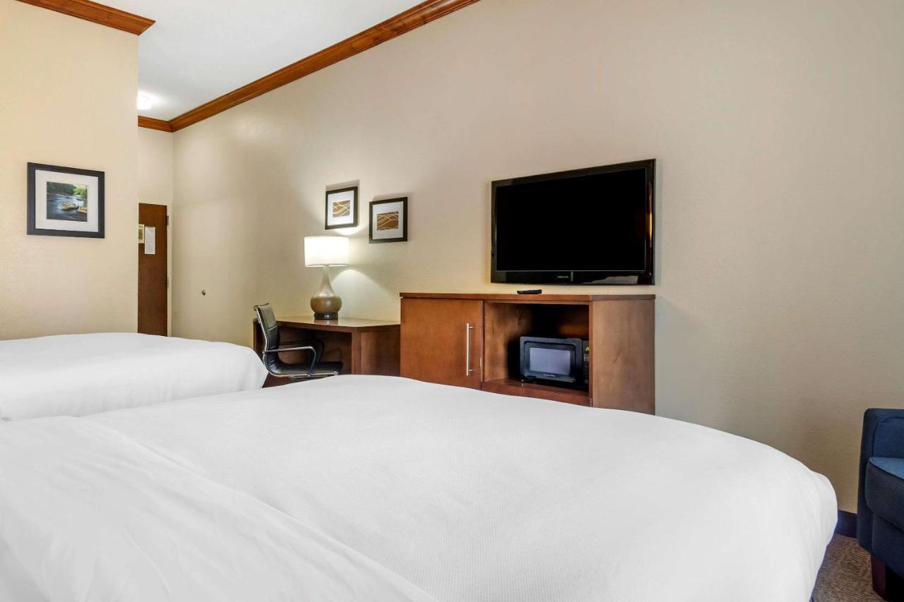 Comfort Inn & Suites Statesboro - University Area Eksteriør billede