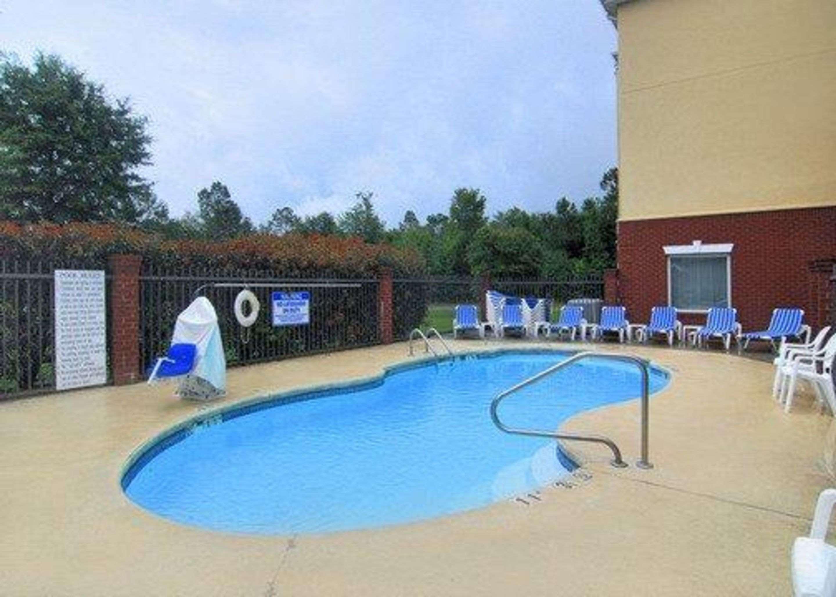 Comfort Inn & Suites Statesboro - University Area Eksteriør billede