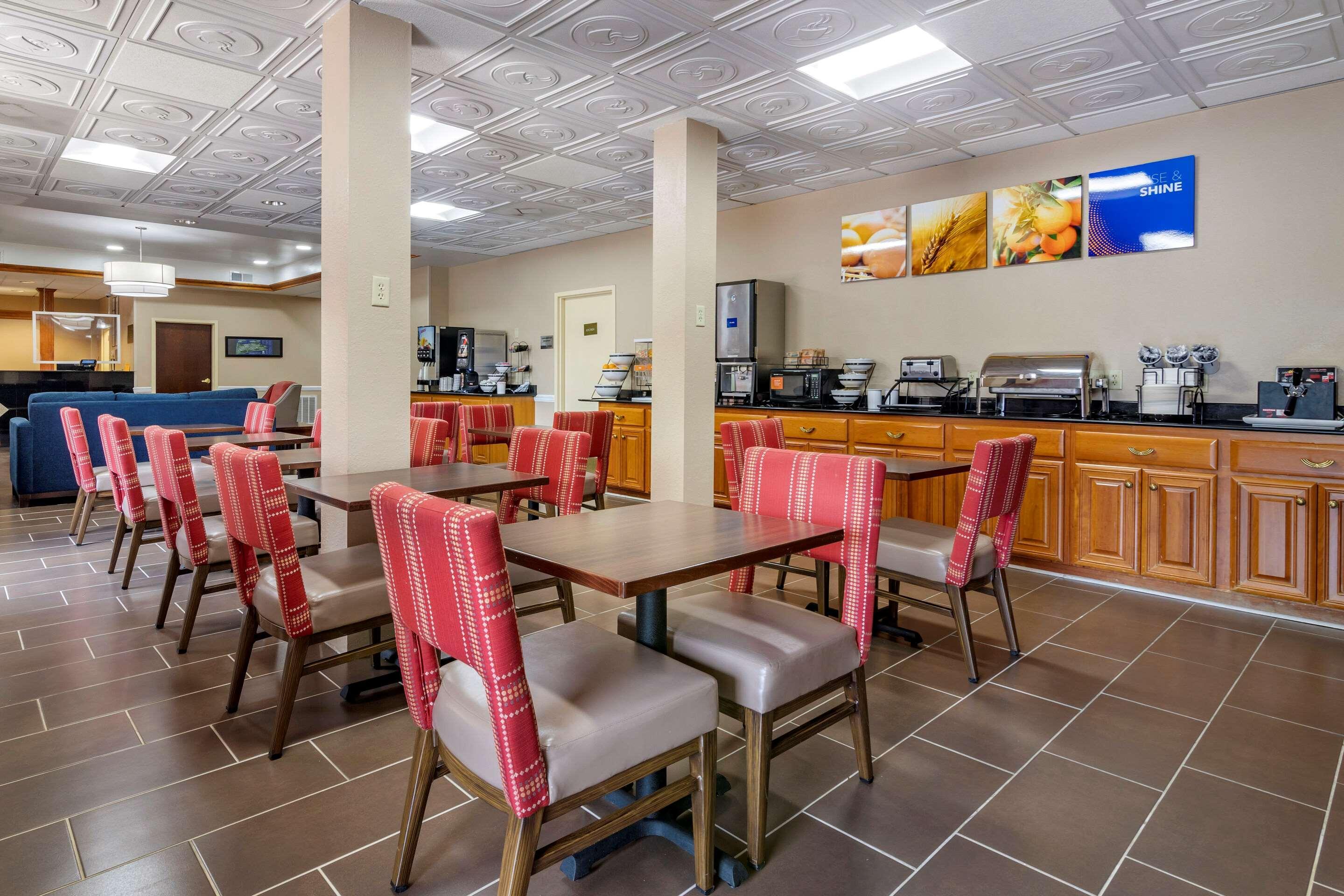 Comfort Inn & Suites Statesboro - University Area Eksteriør billede